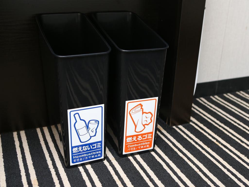 Apa Hotel Tonami Ekimae Exteriör bild