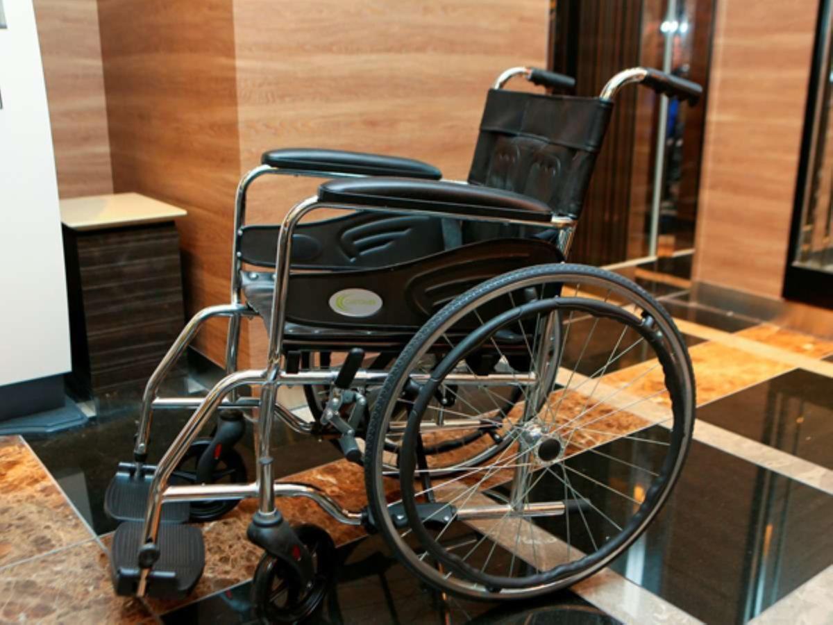 Apa Hotel Tonami Ekimae Exteriör bild